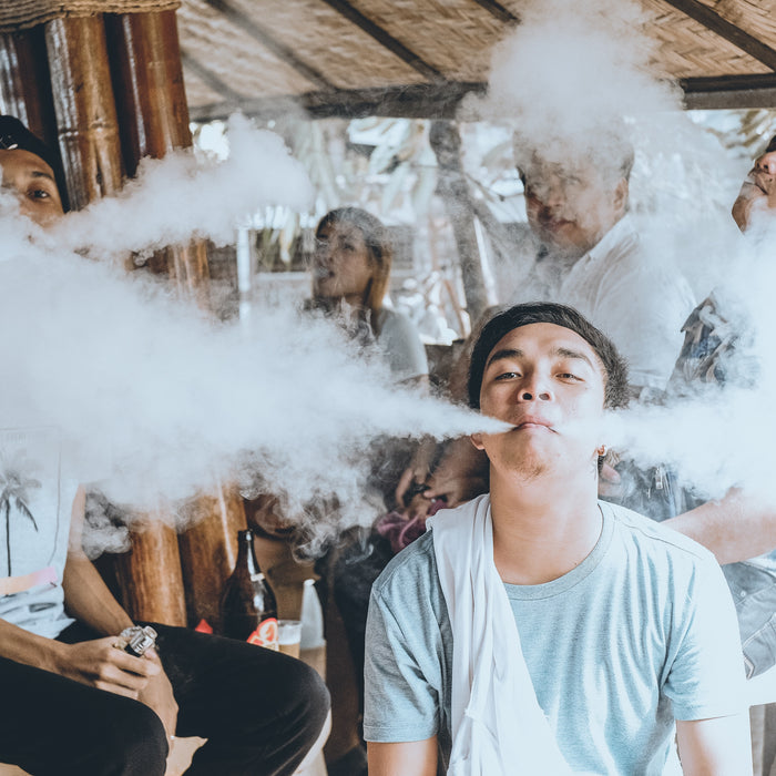 5 Reasons Why People Start Vaping - What to Know